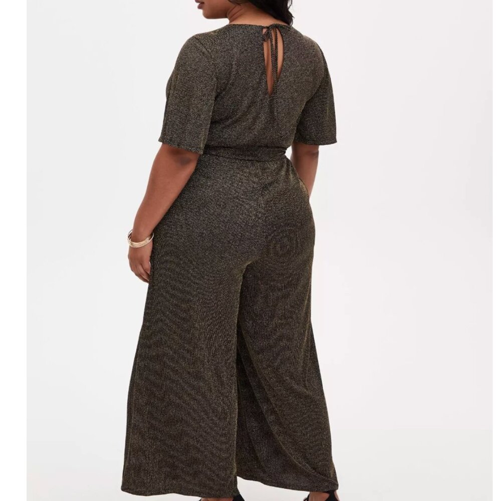 Women's 14/16 Torrid Black and Gold Shimmer Surplice Jumpsuit (Torrid 1), EUC - Picture 7 of 7